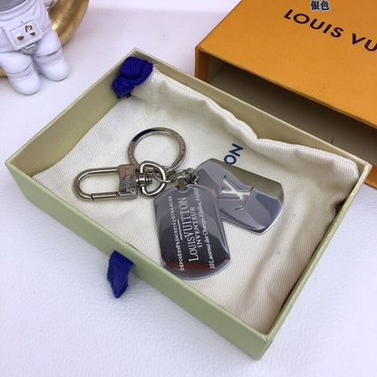 EN - Lux Keychains LUV 022