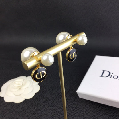 EN - Lux Earring Dir 007