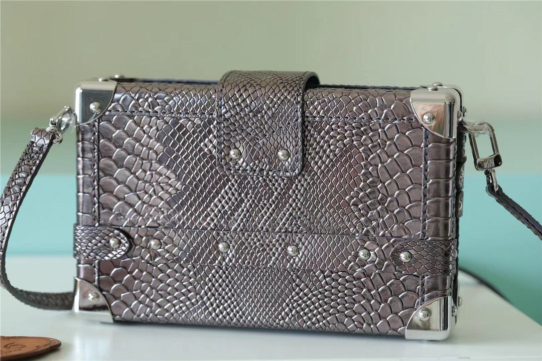 LV Petite Malle High Shiny Alligator By Nicolas Ghesquiere Silver For Women,  Shoulder And Crossbody Bags 7.9in/20cm LV 