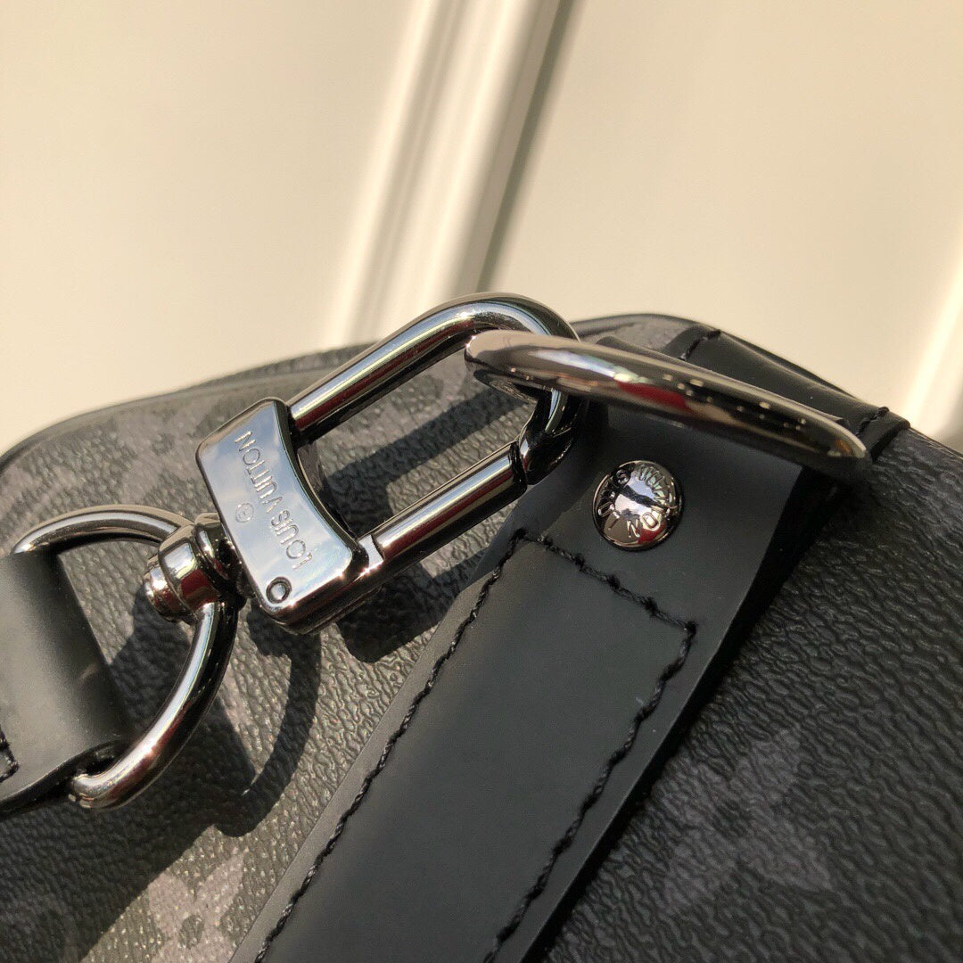 LV LuGucciage Bag Monogram 50cm Black