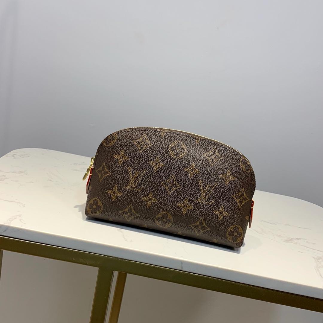 LV Cosmetic Pouch PM Monogram Canvas For Women, WoBags 7.5in/19cm LV M47515