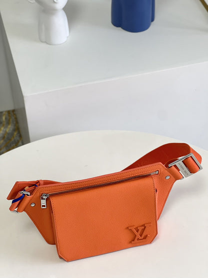 LV Aerogram Slingbag Orange For Men, Bags 30cm LV M59625