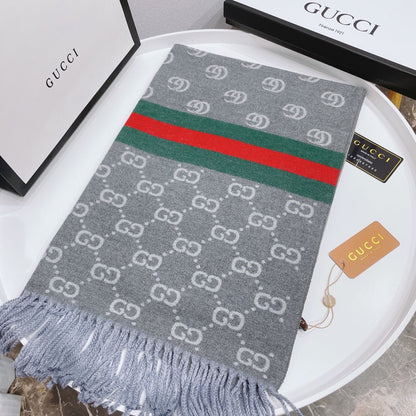 EN - Luxury GCI Scarf 021