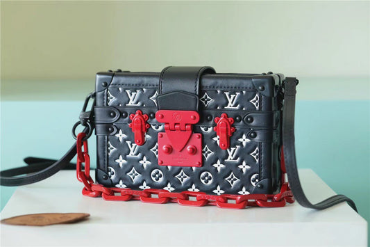 LV Petite Malle Embossed And Foamed Black/ White For Women,  Shoulder And Crossbody Bags 7.9in/20cm LV M59638