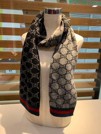 EN - Luxury GCI Scarf 007