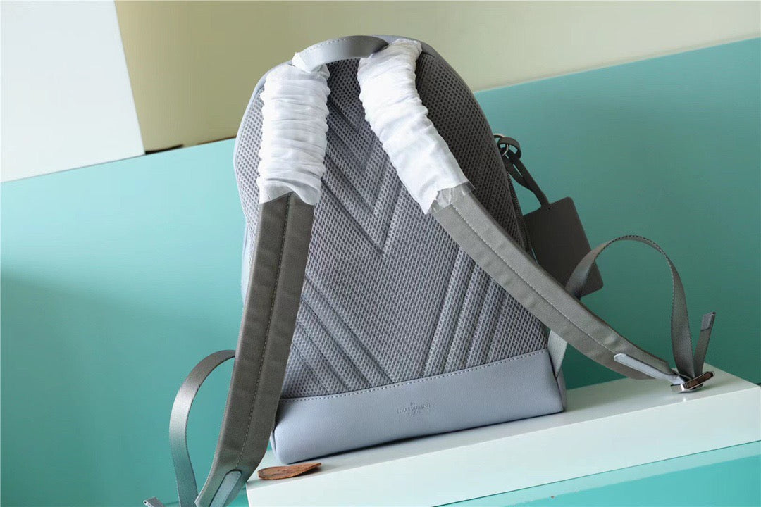 LV New Backpack 43cm Grey