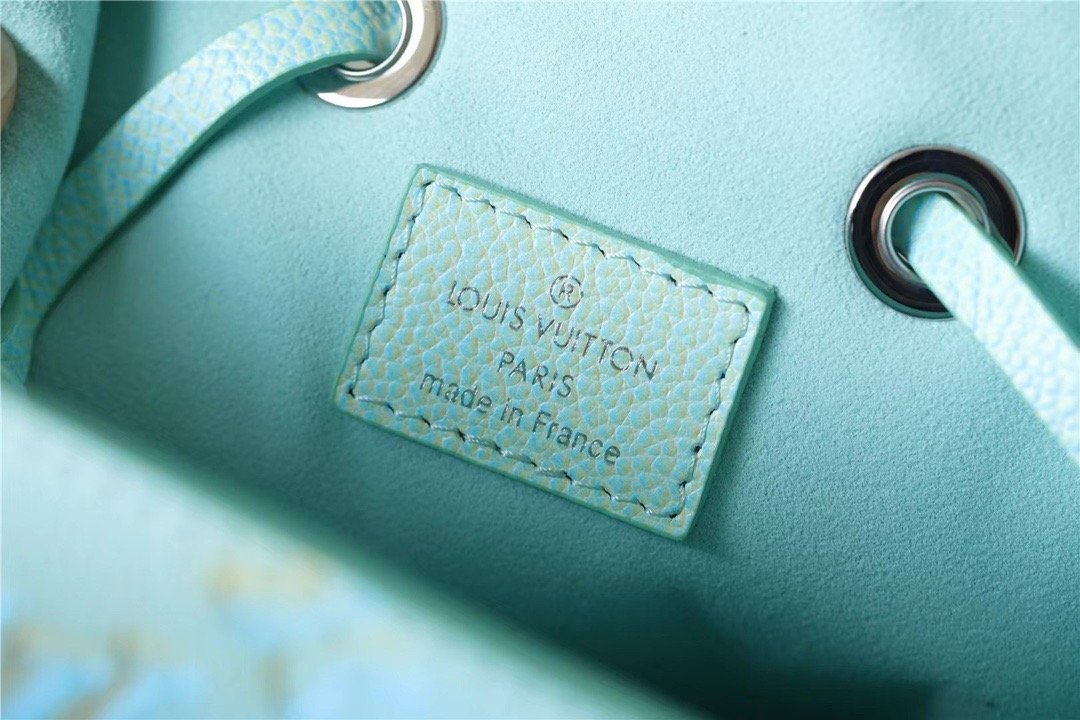 LV NeoNoe BB Monogram Empreinte Mint For Women,  Shoulder And Crossbody Bags 7.9in/20cm LV