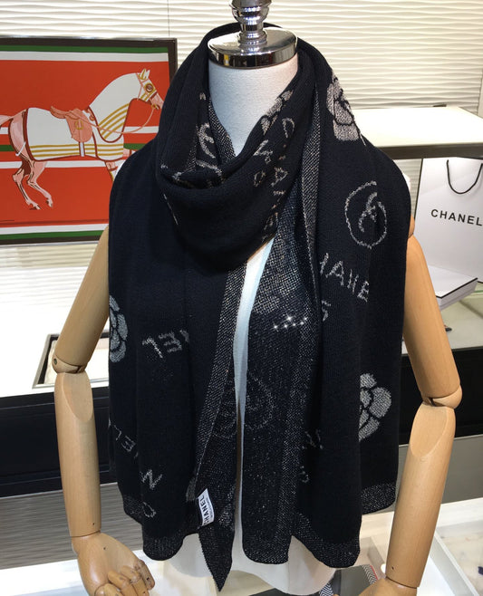 EN - Luxury  CHL  Scarf 001