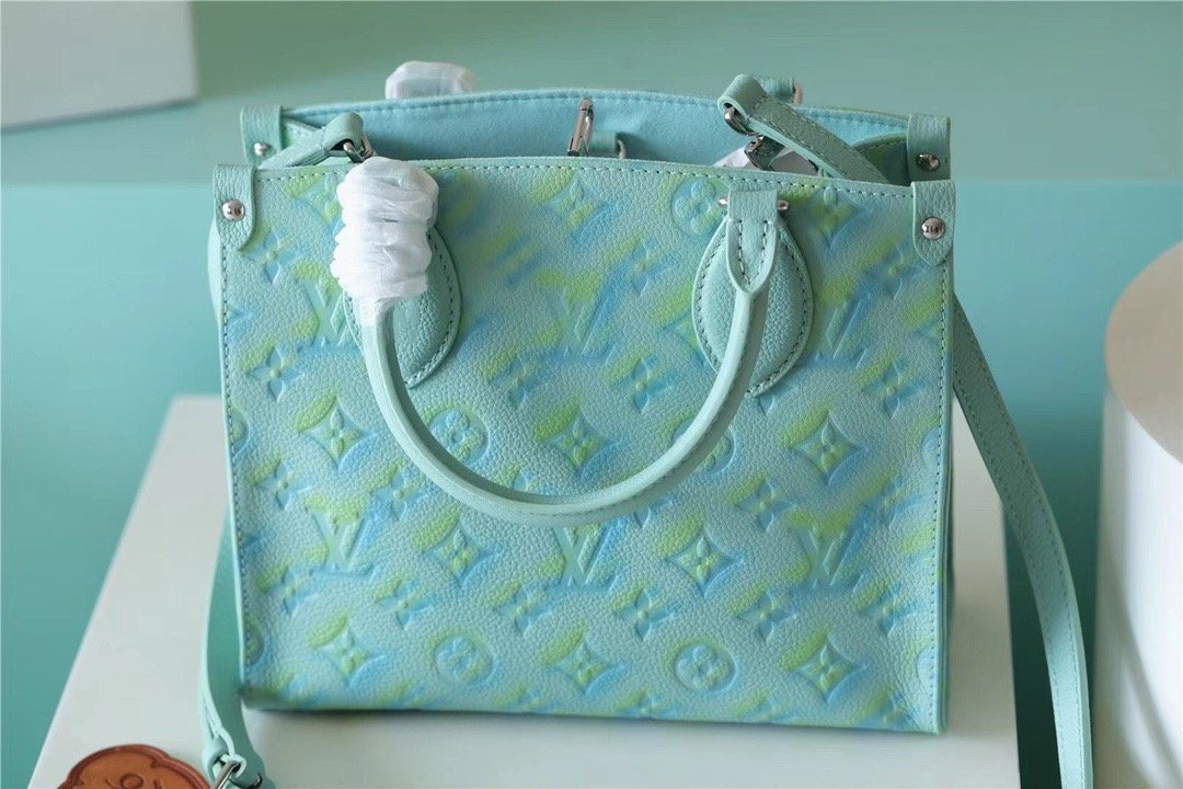 LV OnTheGo PM Monogram Empreinte Light Green For Women, Women’s Bags, Shoulder And Crossbody Bags 9.8in/25cm LV]